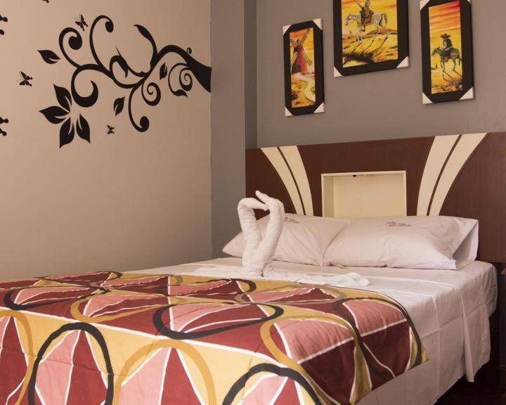 Hostal Las Fresas Lima Airport Callao ภายนอก รูปภาพ