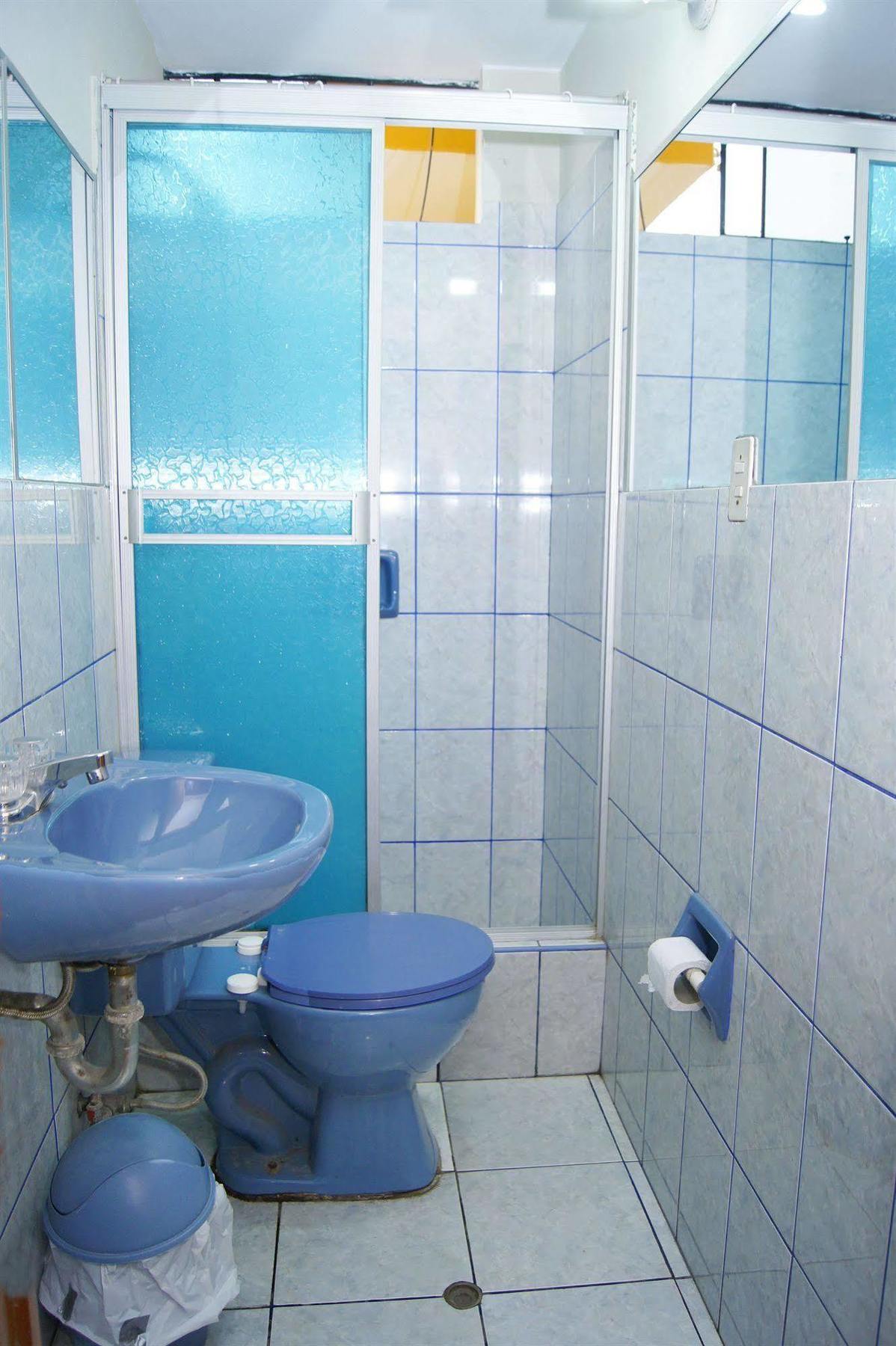 Hostal Las Fresas Lima Airport Callao ภายนอก รูปภาพ